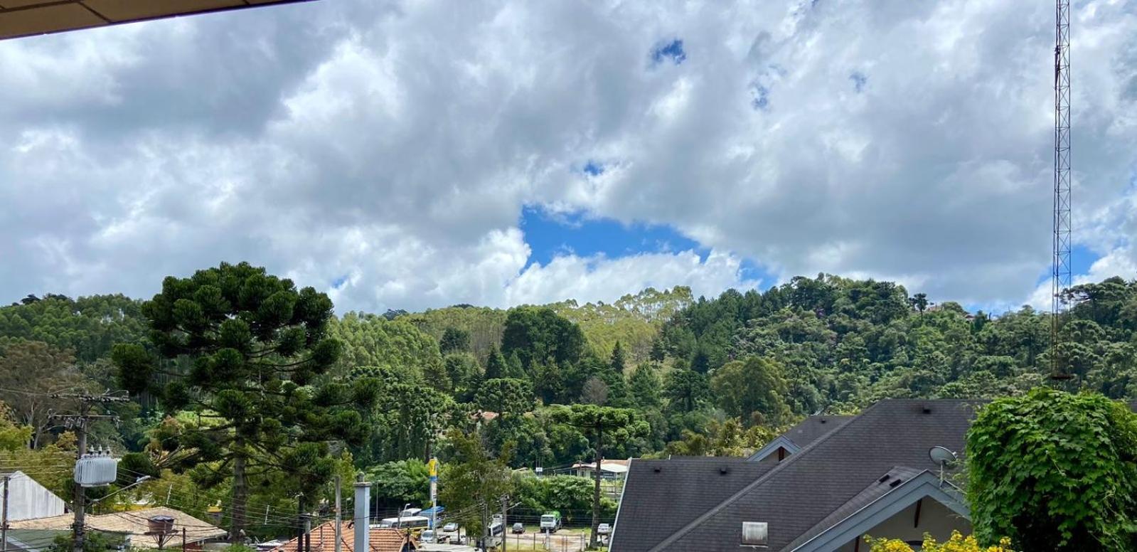 Belíssimo E Amplo Apto A 3 Km Do Capivari Campos do Jordão Exterior foto